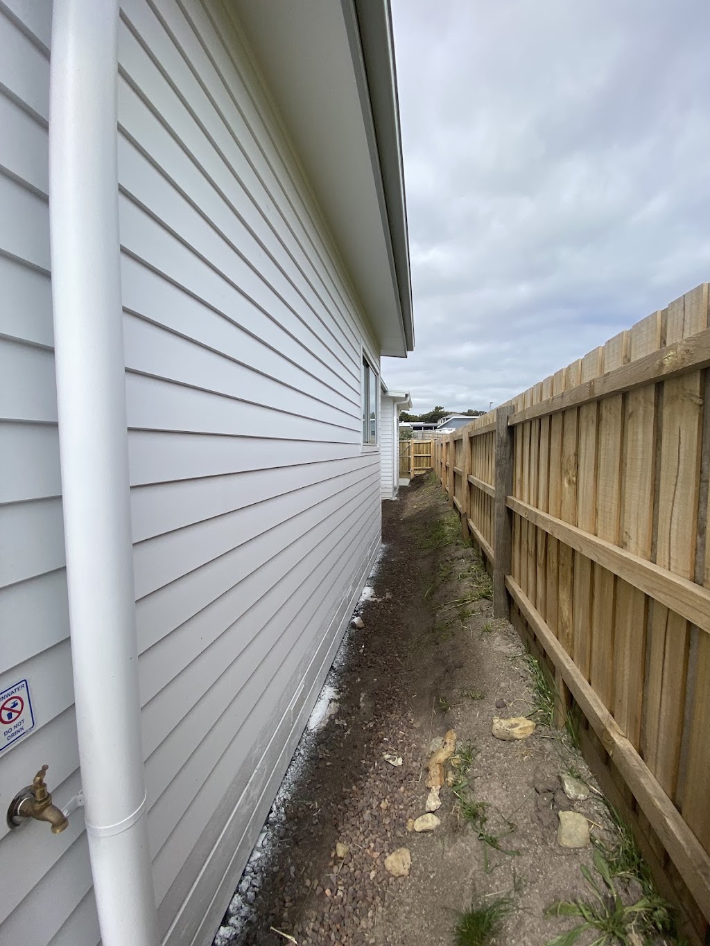 New Image Painting | 23 Hastings St, Rhyll VIC 3923, Australia | Phone: 0423 461 351