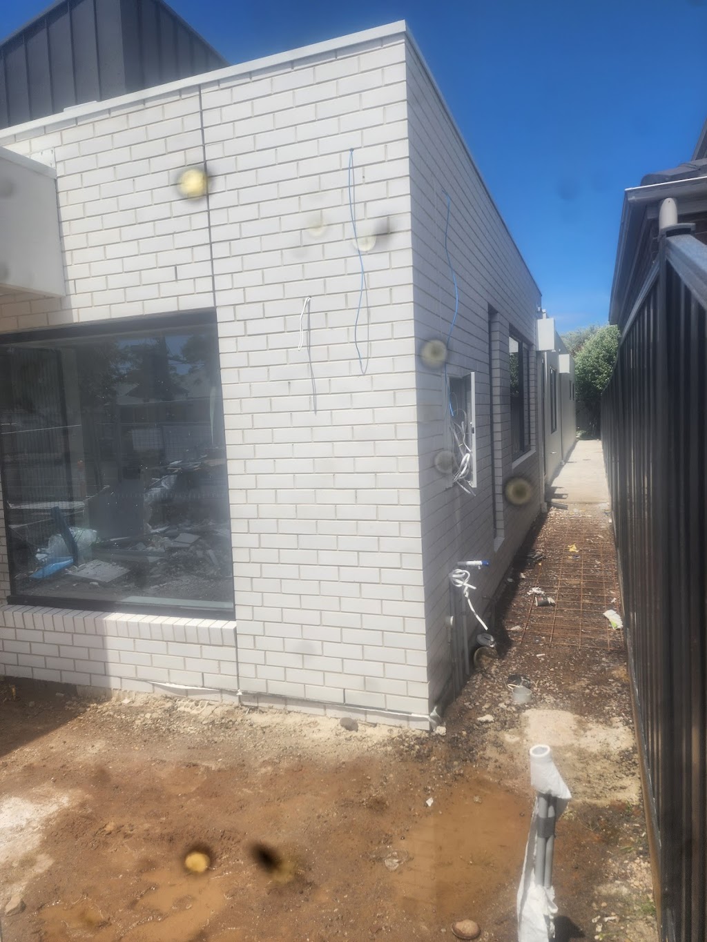 Exploren Charging Station | Hermosa Dr, Tarneit VIC 3029, Australia | Phone: 1300 755 087