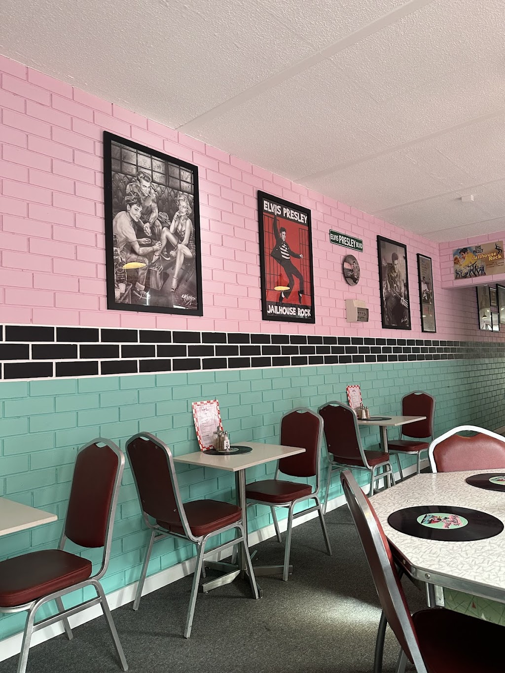 Shezza’s Diner | 147 C803, Ballan VIC 3342, Australia | Phone: (03) 5368 9249