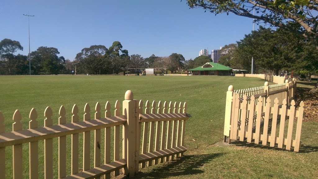 Bon Andrews Oval | park | North Sydney NSW 2060, Australia