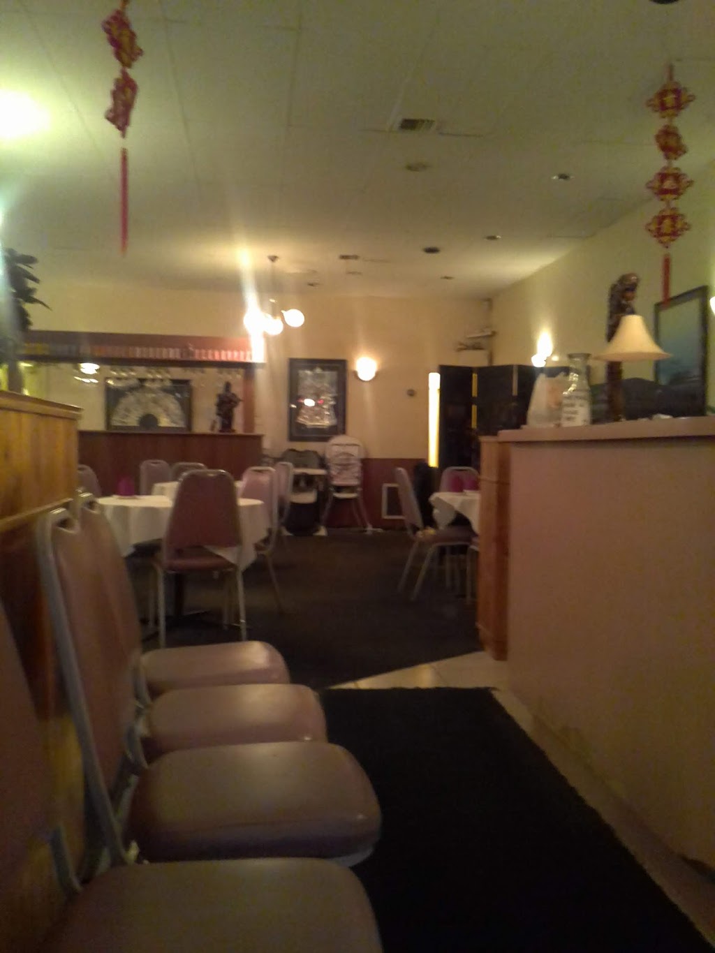 Fortune Palace | restaurant | 1 The Mall, Croydon South VIC 3136, Australia | 0397237733 OR +61 3 9723 7733