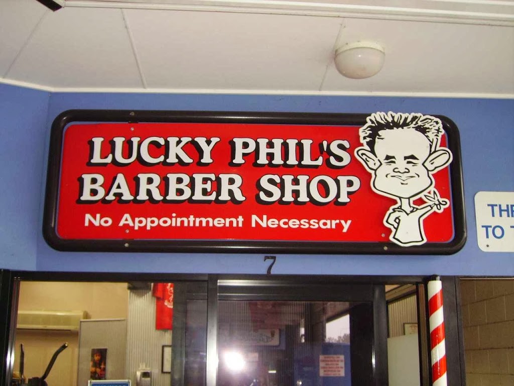 Daniels Barber Shop | hair care | 7/200 Sumners Rd, Riverhills QLD 4074, Australia | 0737158870 OR +61 7 3715 8870