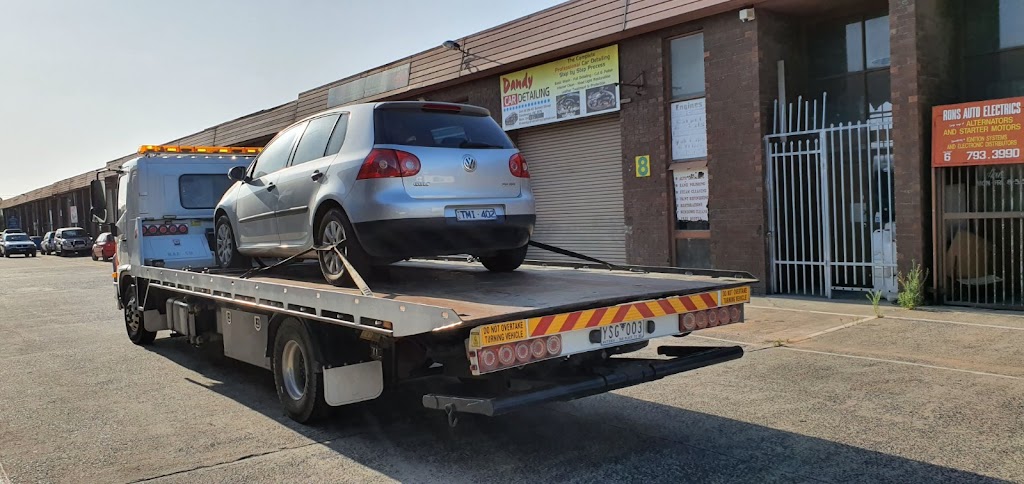 Car & Motorbike Towing Melbourne | 51 Cornwall St, Hallam VIC 3803, Australia | Phone: 0435 553 638