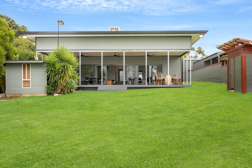 Rivers End By The Bend | 6 Tolmer St, Wellington SA 5259, Australia | Phone: 0438 538 268