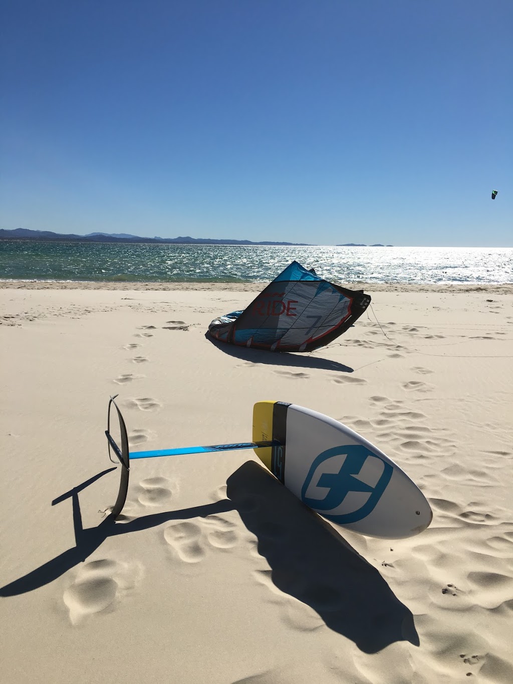 Byron Bay Kitesurfing | 21 Scott St, Byron Bay NSW 2481, Australia | Phone: 0419 686 188