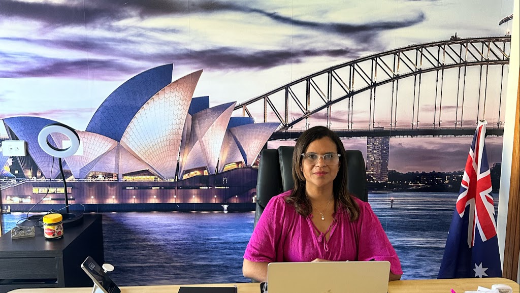 Molinari Migration Pty | 12 Parkfield Dr, Wodonga VIC 3690, Australia | Phone: 0493 731 420