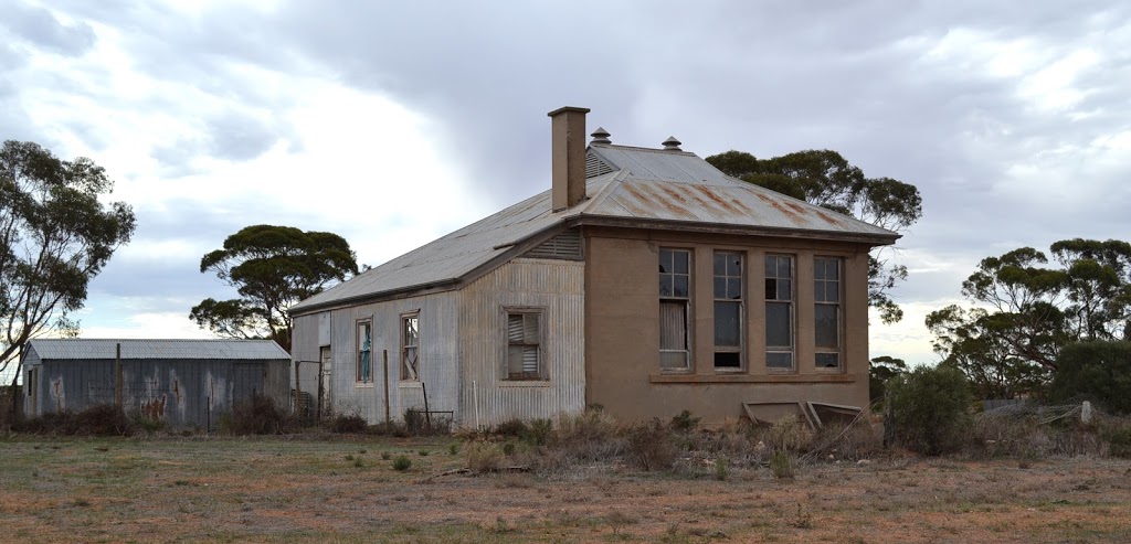 Former Pata School | school | Christie Rd, Pata SA 5333, Australia
