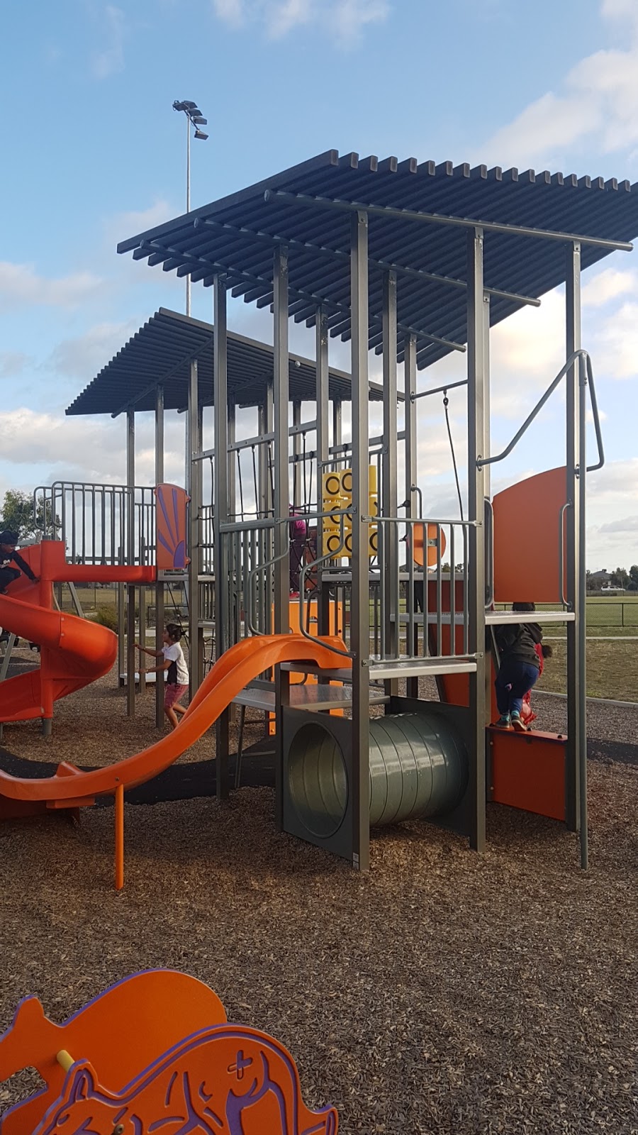 playground | park | 76 Hummingbird Blvd, Tarneit VIC 3029, Australia