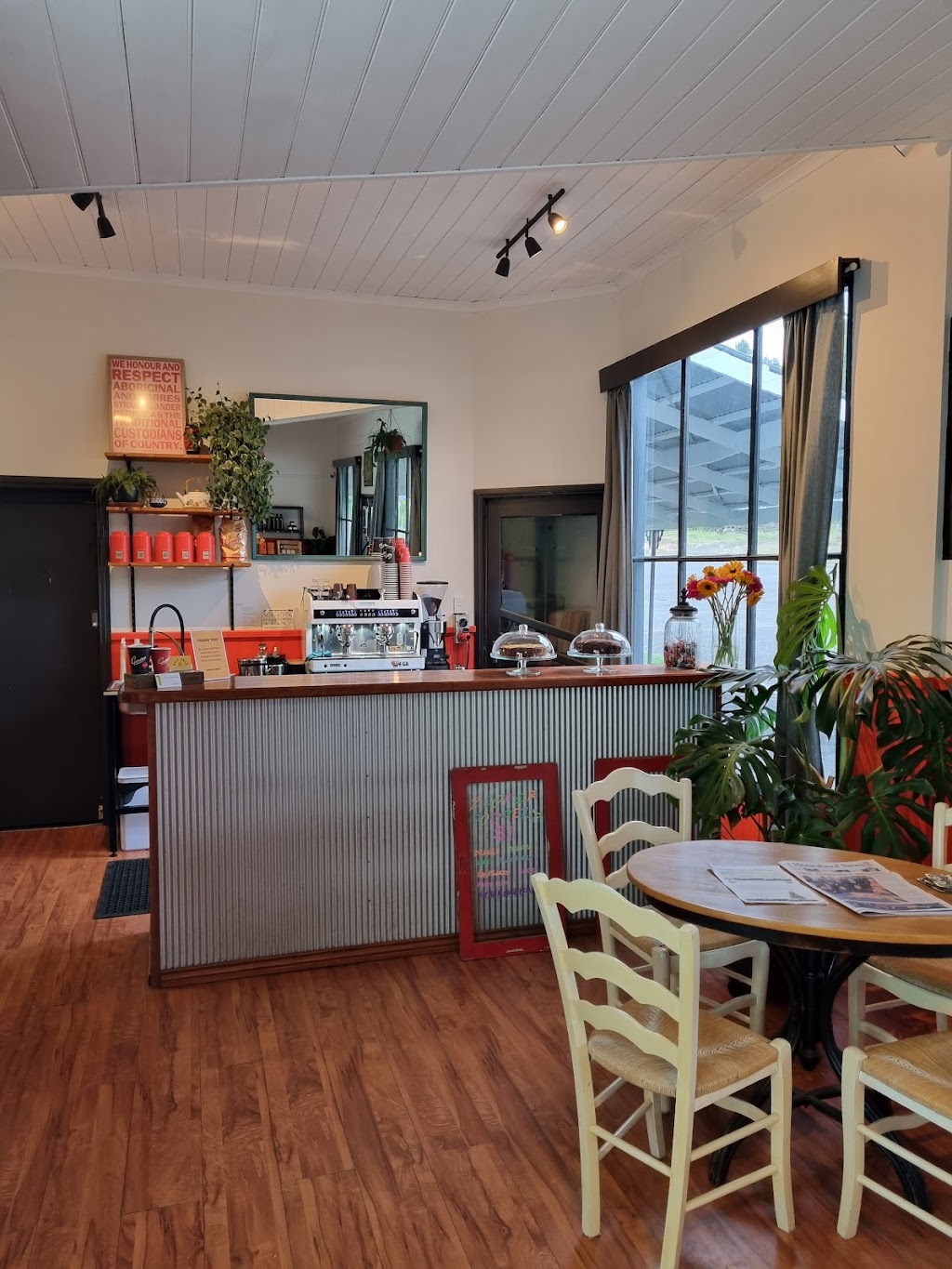 Half Pace General Store | cafe | 65 Main Rd, Mount Egerton VIC 3352, Australia | 0493623081 OR +61 493 623 081