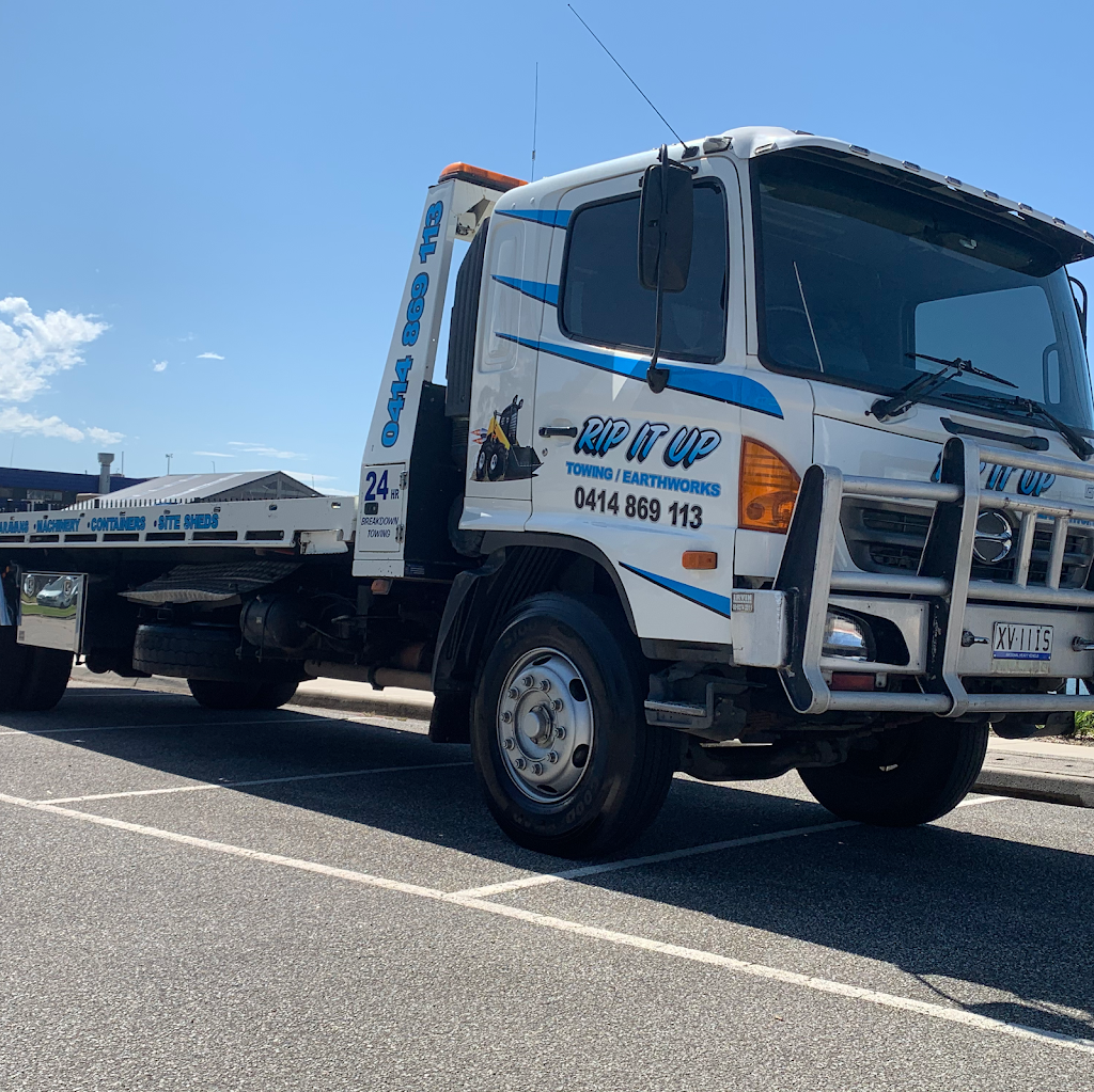 south coast towing and salvage | Bay Rd, Jam Jerrup VIC 3984, Australia | Phone: 0414 869 113