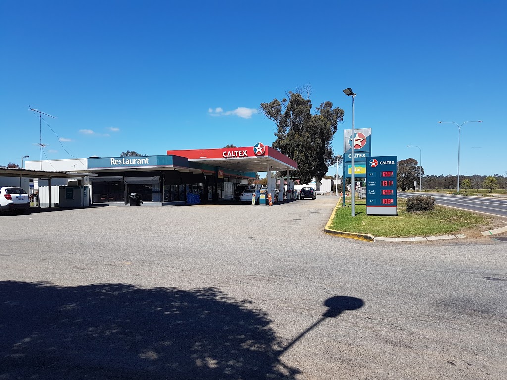Caltex Williams | gas station | 16/17 Albany Hwy, Williams WA 6391, Australia | 0898851104 OR +61 8 9885 1104