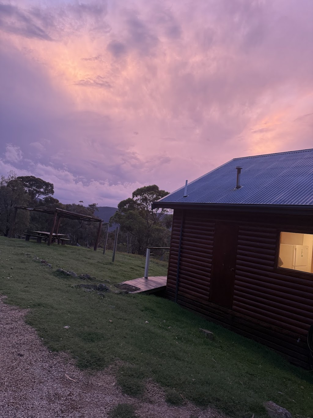 Eagles Nest - Turon Gates | RWQG+38, Capertee NSW 2846, Australia | Phone: (02) 9969 3818