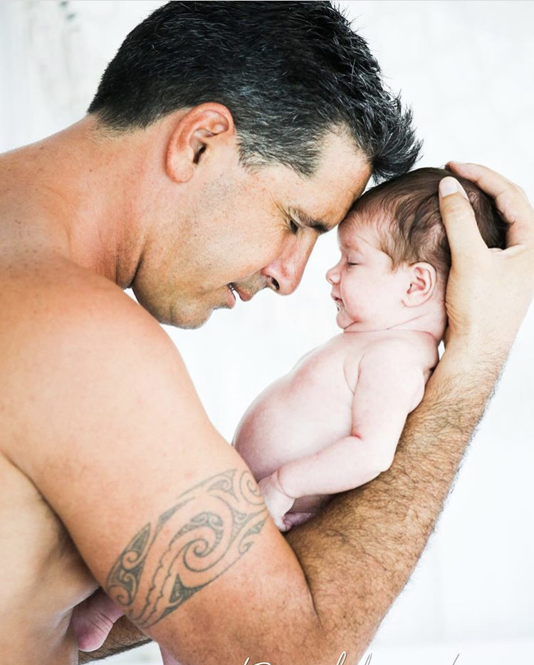 Snuggle Pix Photography (Maternity, Newborn & Family) | 9 Tecoma Cl, Peregian Beach QLD 4573, Australia | Phone: 0401 448 785