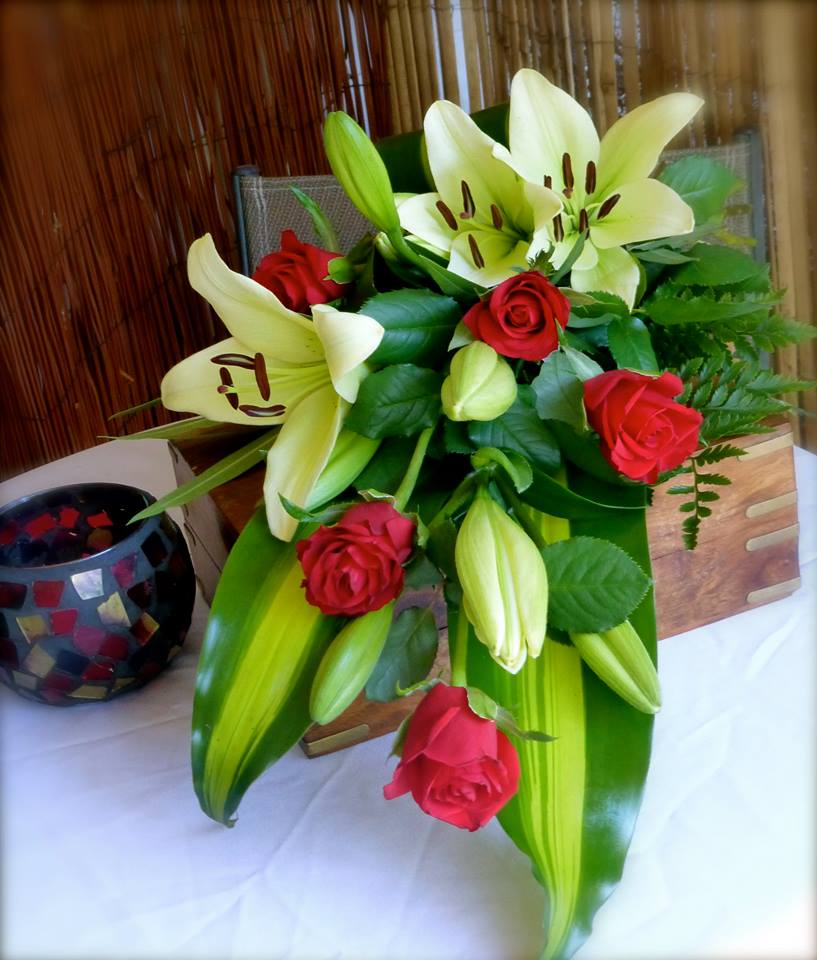 Friary Flowers | florist | 9 Lensham Pl, Armadale WA 6112, Australia | 0893999977 OR +61 8 9399 9977