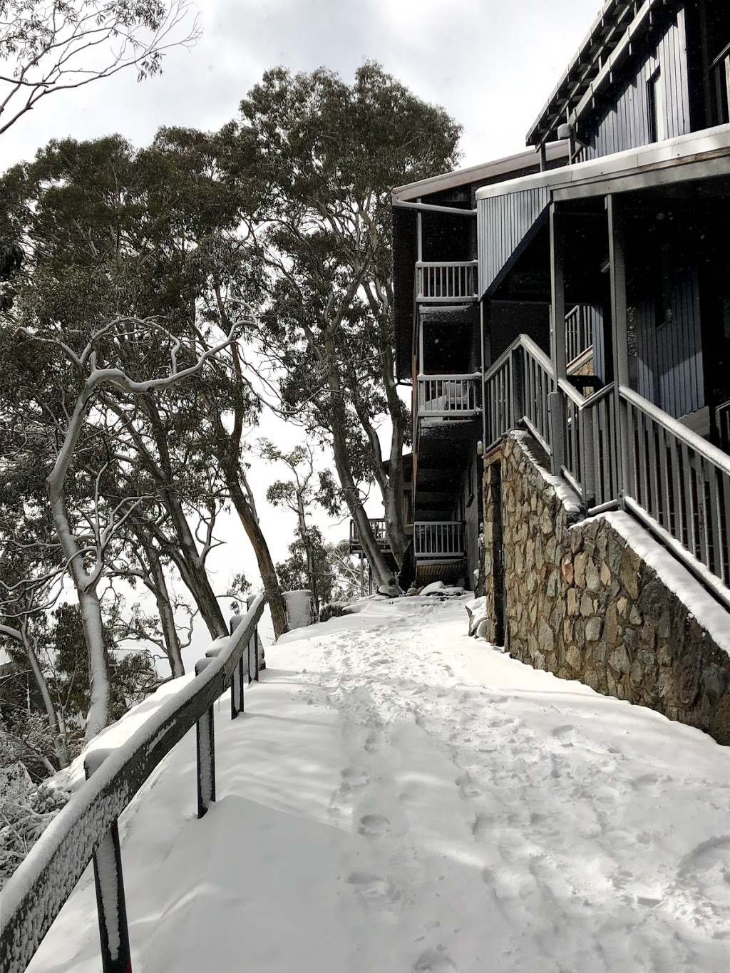 Aneeki Ski Lodge | 9 Bobuck Ln, Thredbo NSW 2625, Australia | Phone: 0415 132 348