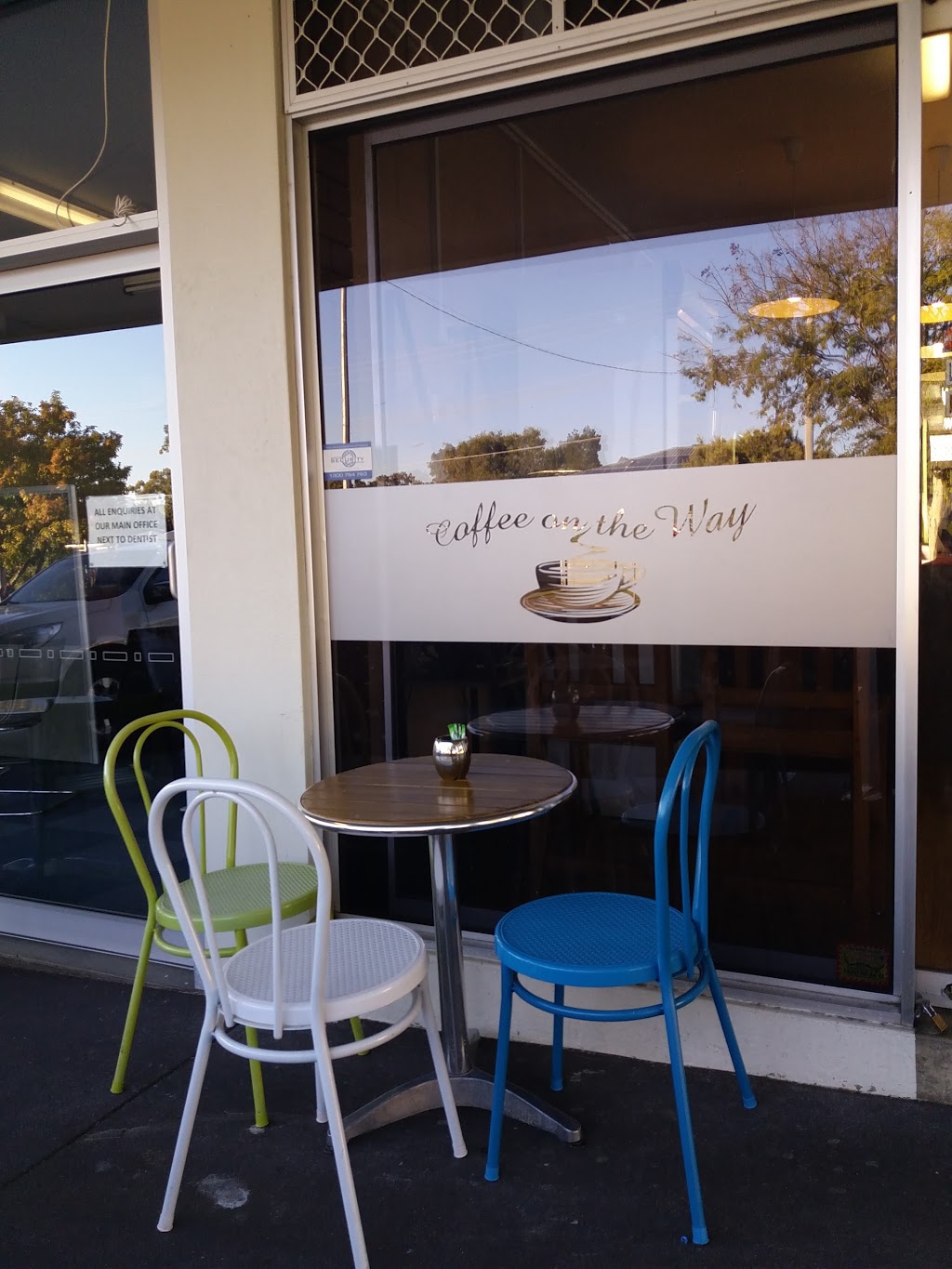 Coffee on THE Way | cafe | 120 Ferny Way, Ferny Hills QLD 4055, Australia | 0731612643 OR +61 7 3161 2643