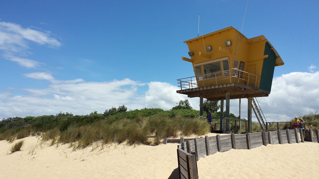 Surf Life Saving Lakes Entrance | Main Beach Walk, Lakes Entrance VIC 3909, Australia | Phone: (03) 5155 1333