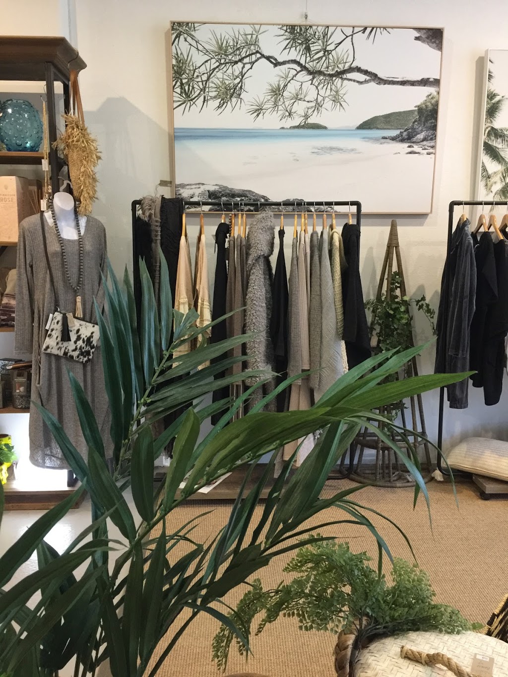 A Room with a View | clothing store | 281/277 Point Nepean Rd, Dromana VIC 3936, Australia | 0359818033 OR +61 3 5981 8033