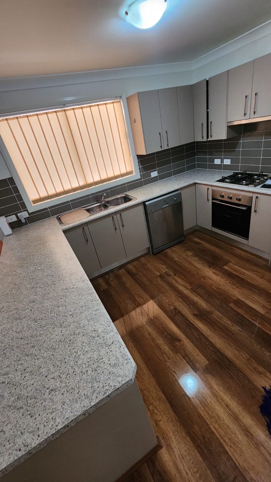 koala klean service pty ltd | Unit 3/42 Spitfire Pl, Rutherford NSW 2320, Australia | Phone: 0492 910 849