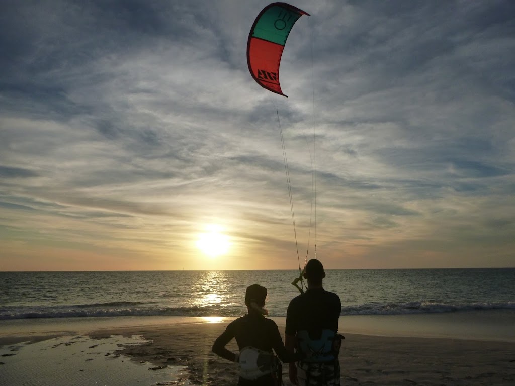 Action Sports WA Kite School | John Wilkie Tarn, Hillarys WA 6025, Australia | Phone: 0407 012 220