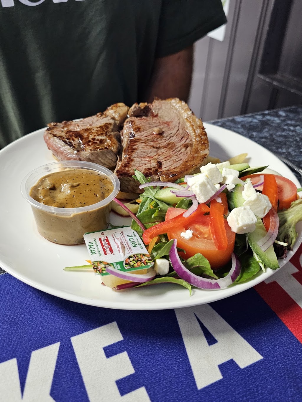 Royal Hotel Warialda | 51 Hope St, Warialda NSW 2402, Australia | Phone: (02) 6729 1444
