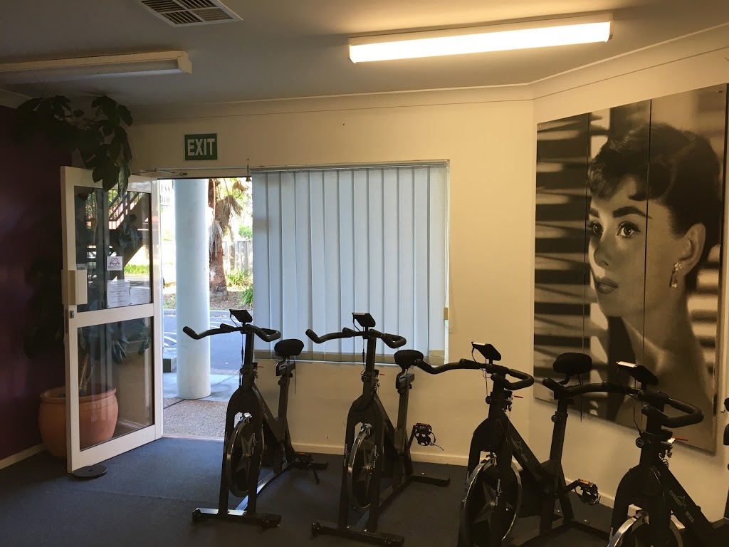 Young at heart health and fitness studio | gym | 4/100 Ocean Dr, Port Macquarie NSW 2444, Australia | 0265824044 OR +61 2 6582 4044