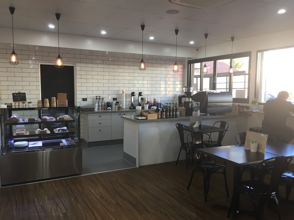 The Guyra Cafe | cafe | 110-112 Bradley St, Guyra NSW 2365, Australia | 0267791605 OR +61 2 6779 1605