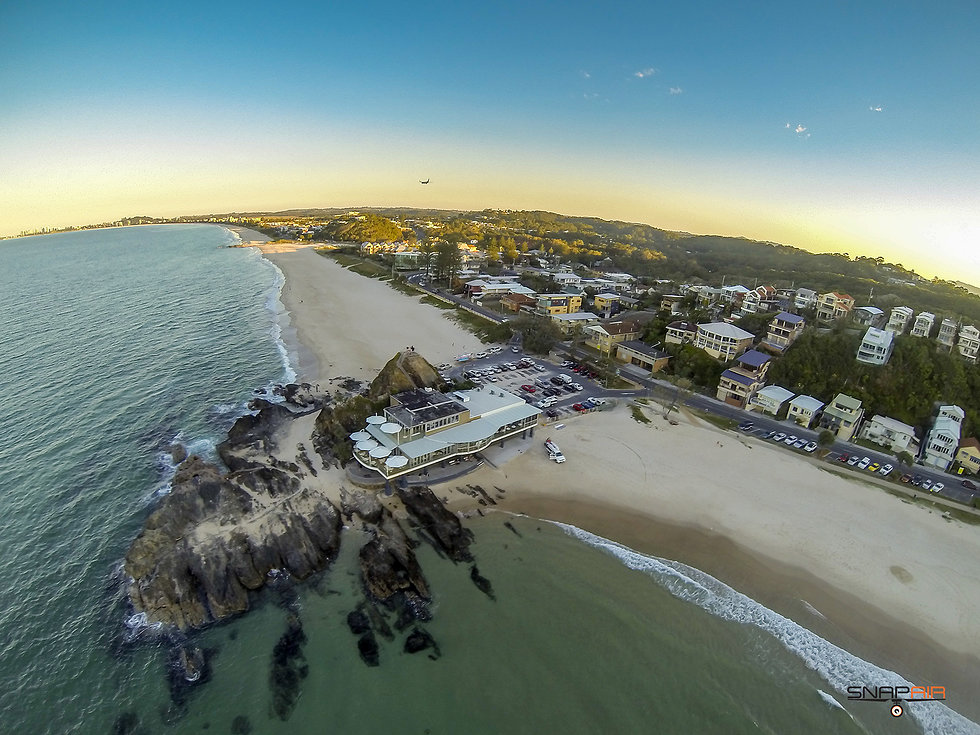 Jellyfish on Currumbin | 734 Pacific Parade, Currumbin QLD 4223, Australia | Phone: 0413 454 447