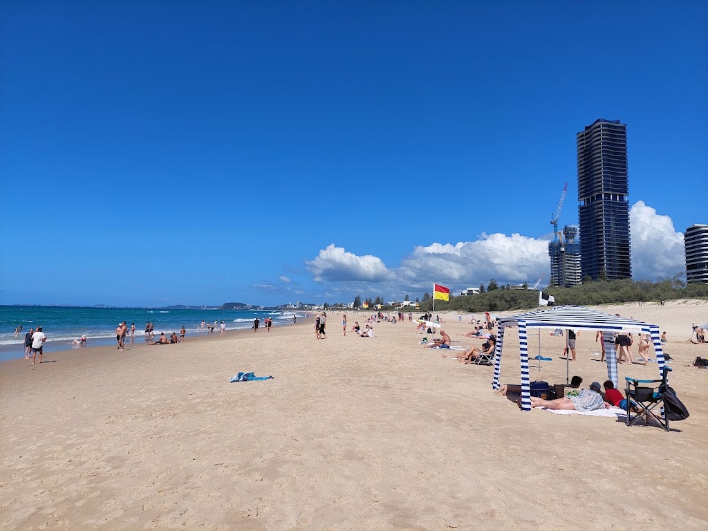 Margret Avenue Lifeguard Centre | Margaret Ave, Broadbeach QLD 4218, Australia | Phone: (07) 5582 8211