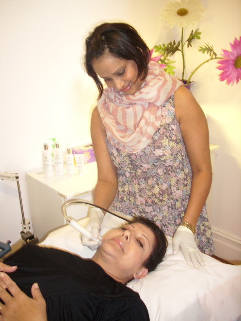 Cosmetek Laser & Skincare Clinic | hair care | 5/471 Payneham Rd, Payneham SA 5070, Australia | 0883636606 OR +61 8 8363 6606