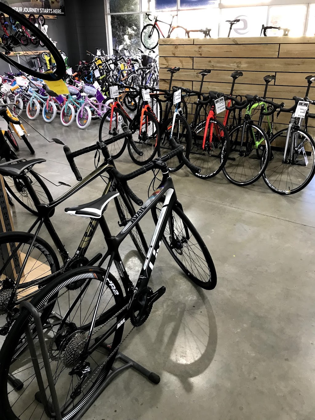 Wagga Cycle Centre | bicycle store | 119 Fitzmaurice St, Wagga Wagga NSW 2650, Australia | 0269214536 OR +61 2 6921 4536