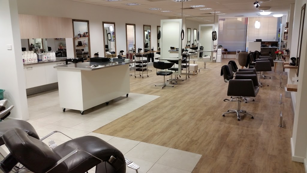 Winston Brown Unisex Salon | hair care | 2 B Seymour St, Traralgon VIC 3844, Australia | 0351741105 OR +61 3 5174 1105