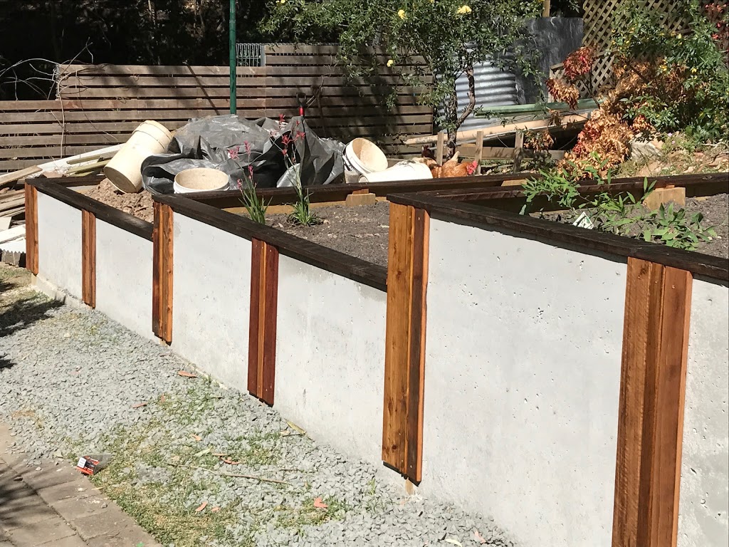 Fence in Fenced Out | general contractor | 73 Marangani Ave, North Gosford NSW 2250, Australia | 0409445477 OR +61 409 445 477