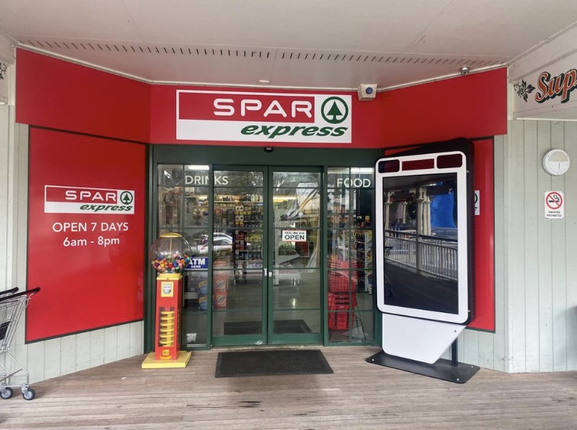SPAR EXPRESS KOORALBYN | 290 Wellington Bundock Dr, Kooralbyn QLD 4285, Australia | Phone: (07) 5544 6851