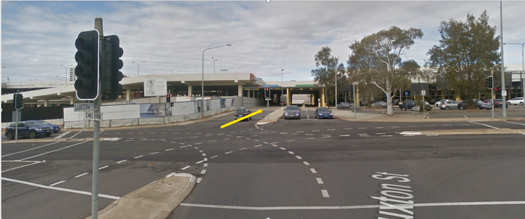 Westfield Belconnen, Parking Entrance, ground floor | Luxton St, Emu Bank, Belconnen ACT 2617, Australia