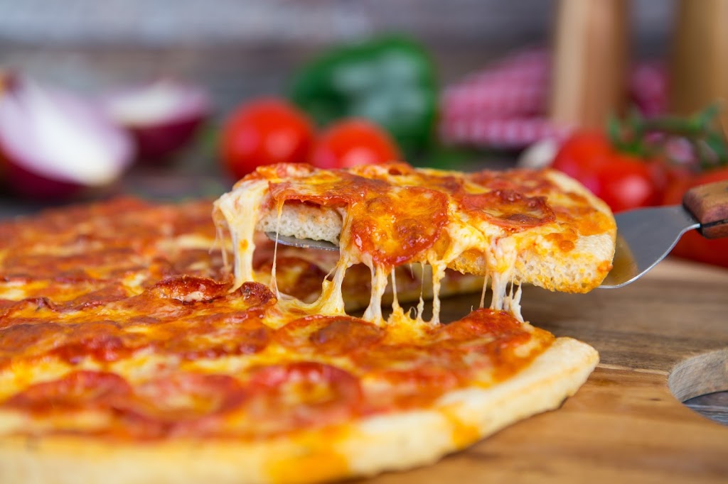 Zannies Pizzas | 56A Elbow St, West Kempsey NSW 2440, Australia | Phone: 1300 926 643