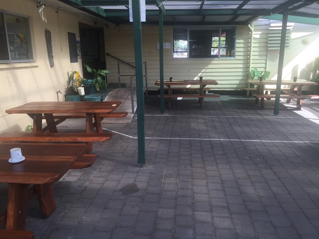 Commercial Hotel Motel | lodging | 2 Victoria St, Biggenden QLD 4621, Australia | 0741271230 OR +61 7 4127 1230