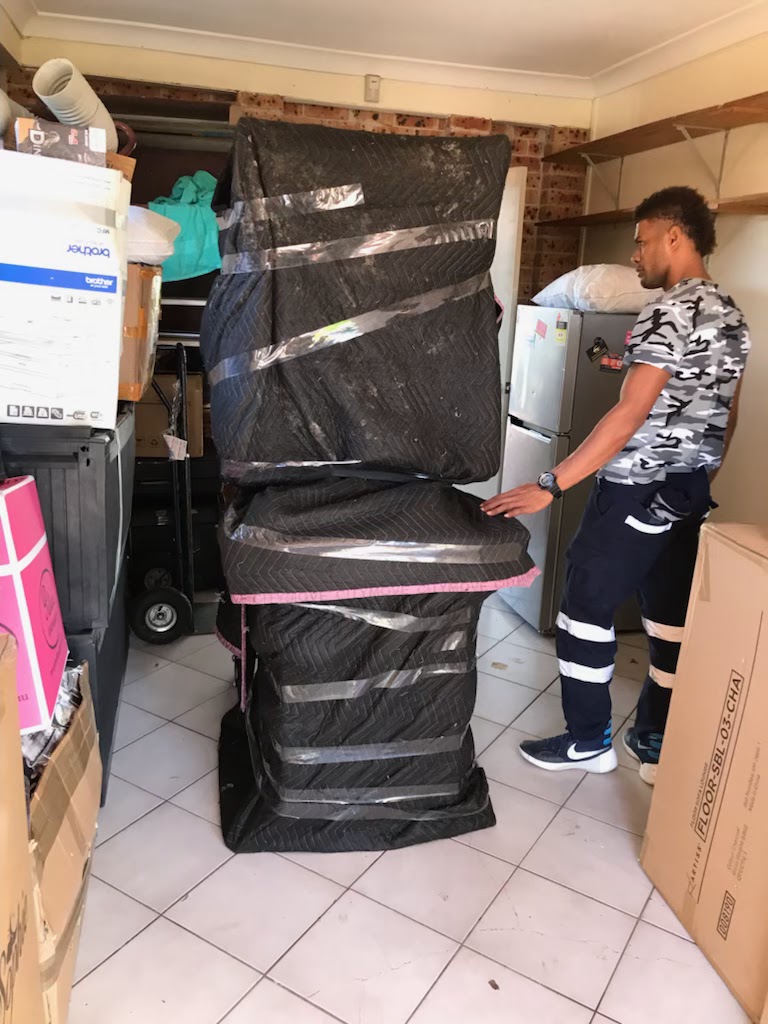 Discount Removalist | moving company | 30 The Avenue, Mount Druitt NSW 2770, Australia | 0450000879 OR +61 450 000 879