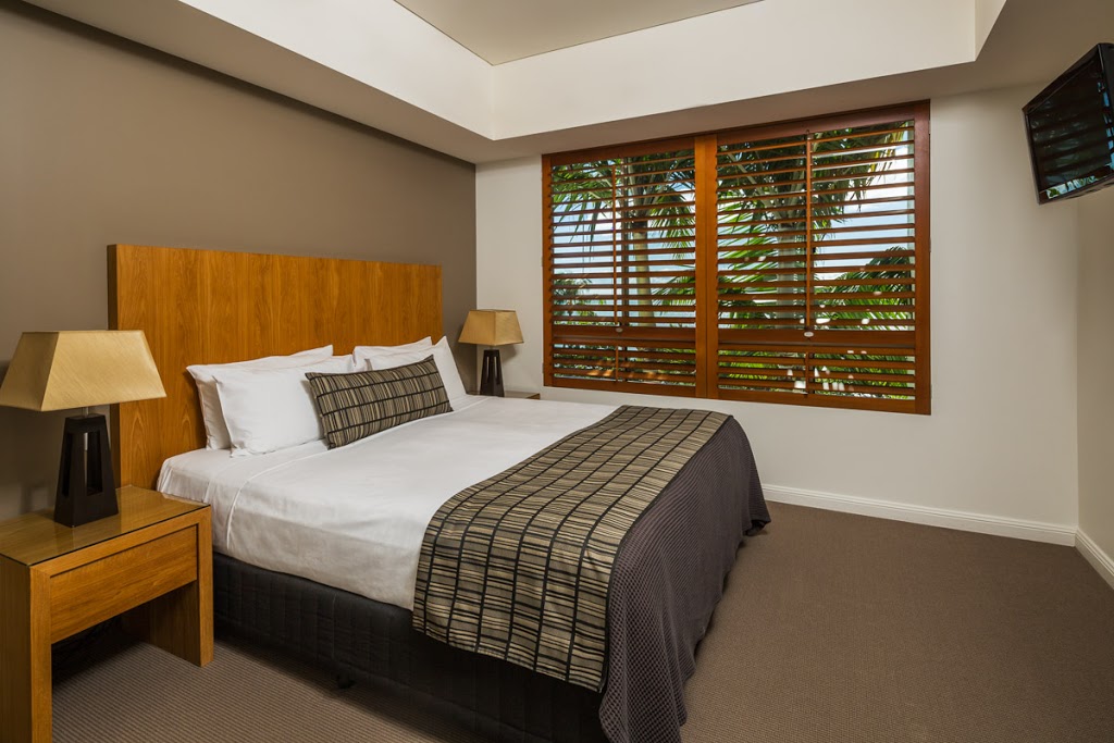 Sea Change Beachfront Apartments | 31-35 Vasey Esplanade, Trinity Beach QLD 4879, Australia | Phone: (07) 4057 5822