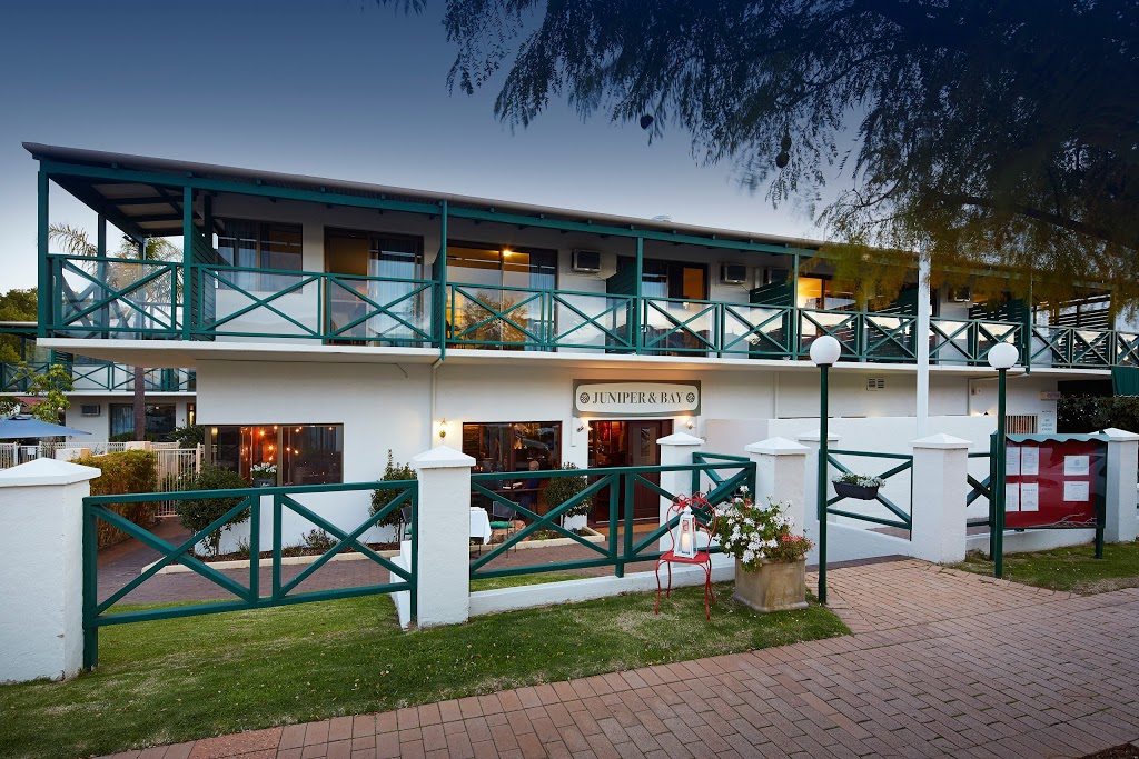 Windsor Lodge Como | lodging | 3 Preston St, Como WA 6152, Australia | 0893679177 OR +61 8 9367 9177
