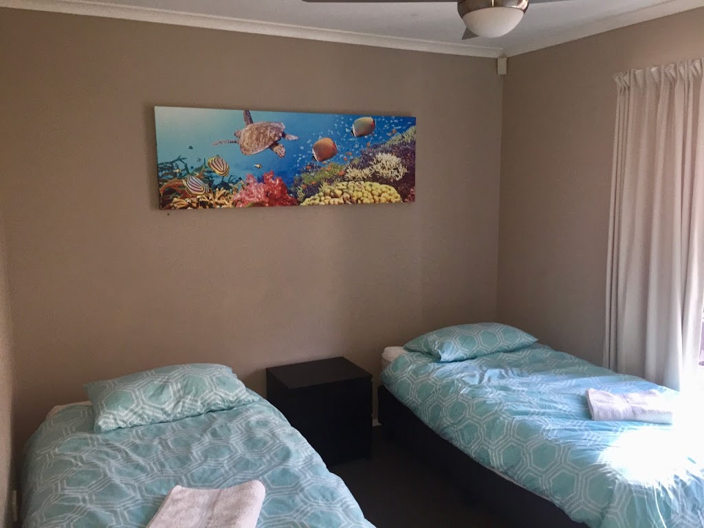 Theme Park Family Getaway | lodging | 5 River Oak Dr, Helensvale QLD 4212, Australia