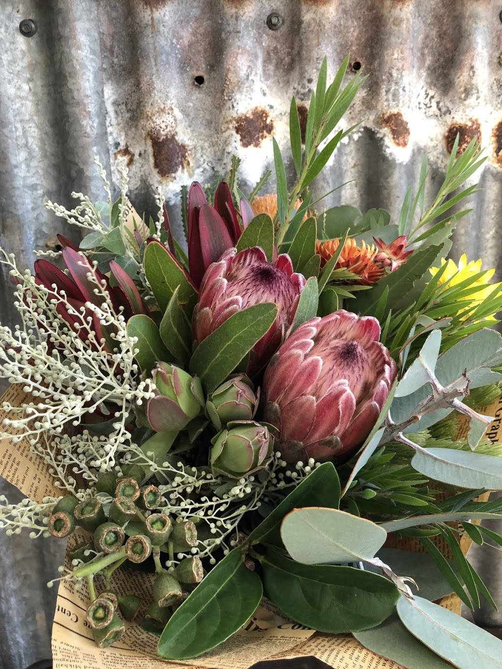 Brilliant Blooms | florist | 33 Balgownie Rd, Balgownie NSW 2519, Australia | 0484302022 OR +61 484 302 022