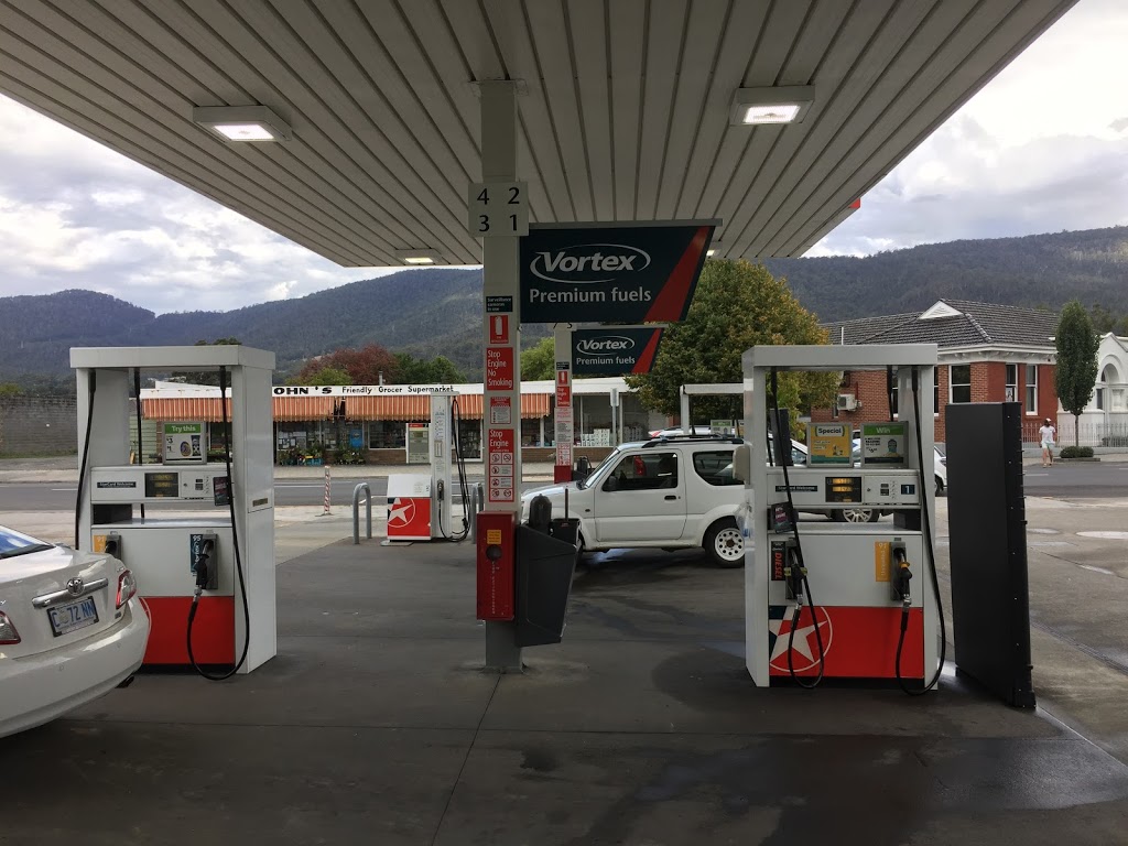 Caltex | gas station | 5 Main St, Huonville TAS 7109, Australia | 0362642118 OR +61 3 6264 2118