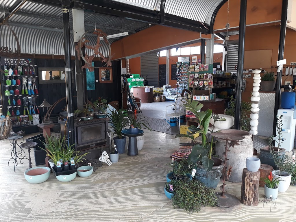 Macedon Garden Supplies | 40 Nursery Rd, Macedon VIC 3440, Australia | Phone: (03) 5426 2400