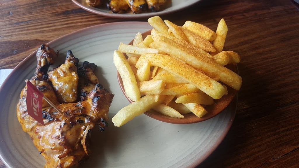 Nandos Werribee | restaurant | 203/205 Watton St, Werribee VIC 3030, Australia | 1300626367 OR +61 1300 626 367