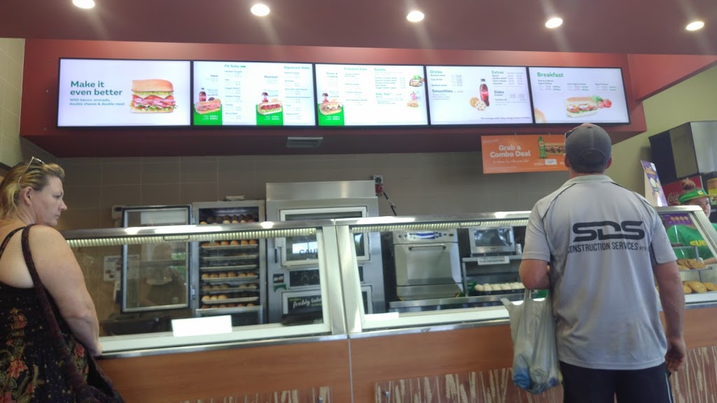 Subway | restaurant | shop 11/141 Brisbane St, Beaudesert QLD 4285, Australia | 0755411444 OR +61 7 5541 1444