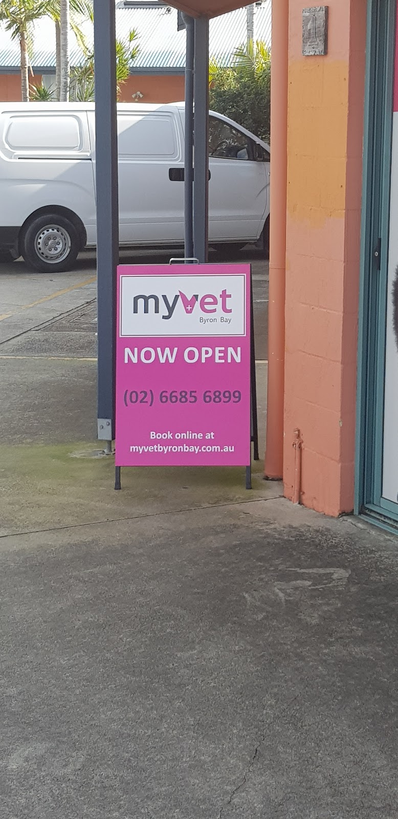 MyVet Byron Bay | 1/70 Centennial Cct, Byron Bay NSW 2481, Australia | Phone: (02) 6685 6899