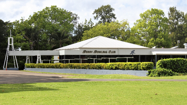Berry Bowling Club | meal takeaway | 140 Queen St, Berry NSW 2535, Australia | 0244642995 OR +61 2 4464 2995