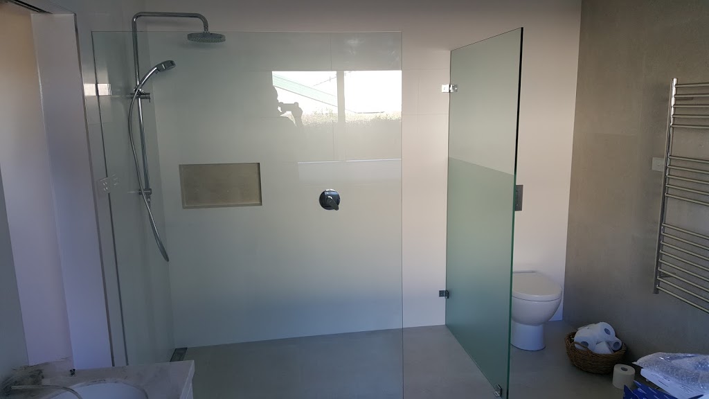 ACT Glass & Glazing | 310 Anketell St, Greenway ACT 2900, Australia | Phone: (02) 6293 9784