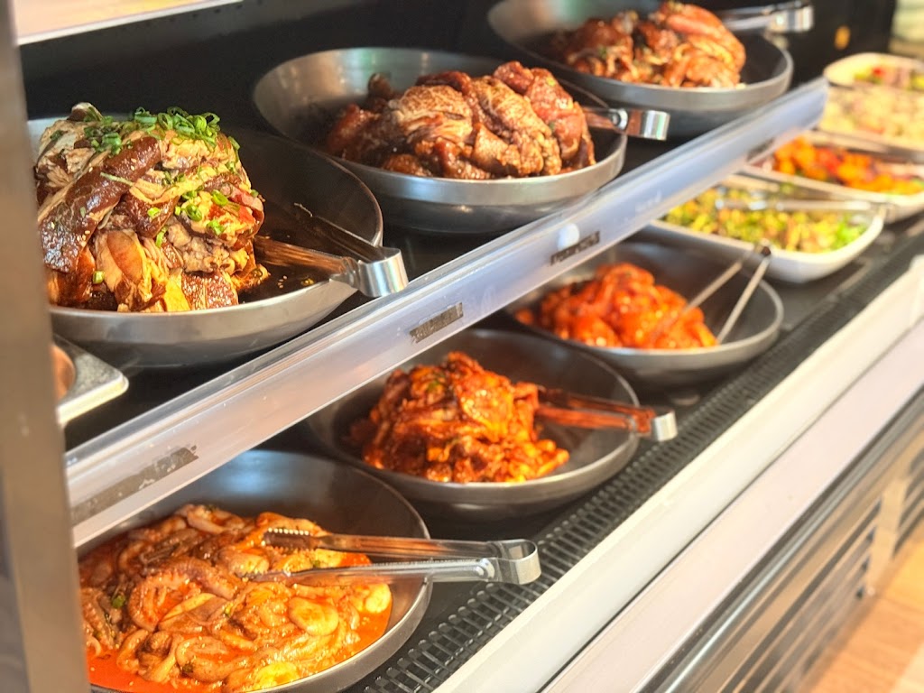 Blooming Garden Maitland | 1/1a Ken Tubman Dr, Maitland NSW 2320, Australia | Phone: 0425 110 502